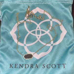 Kendra Scott necklace